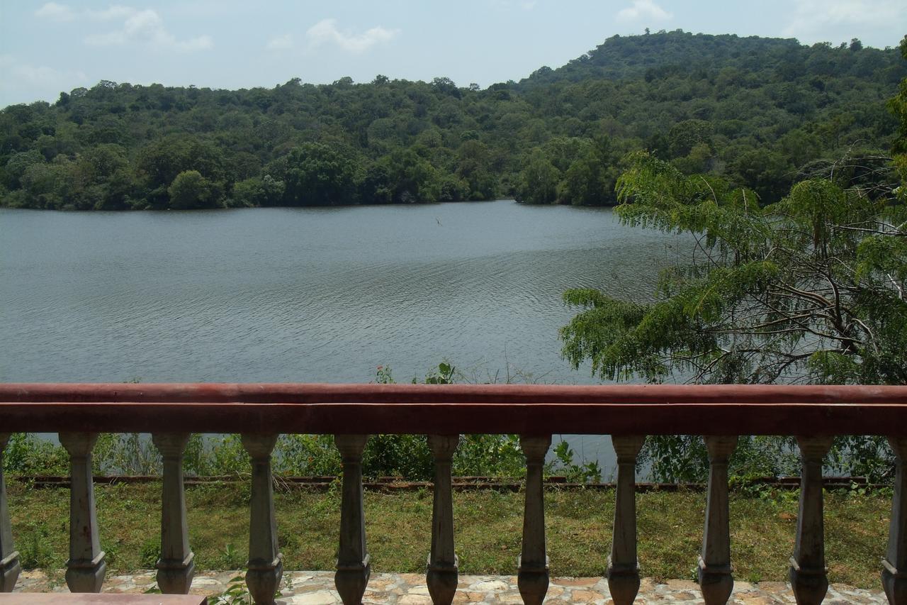 Kodigahawewa Forest Resort Tissamaharama Exterior foto
